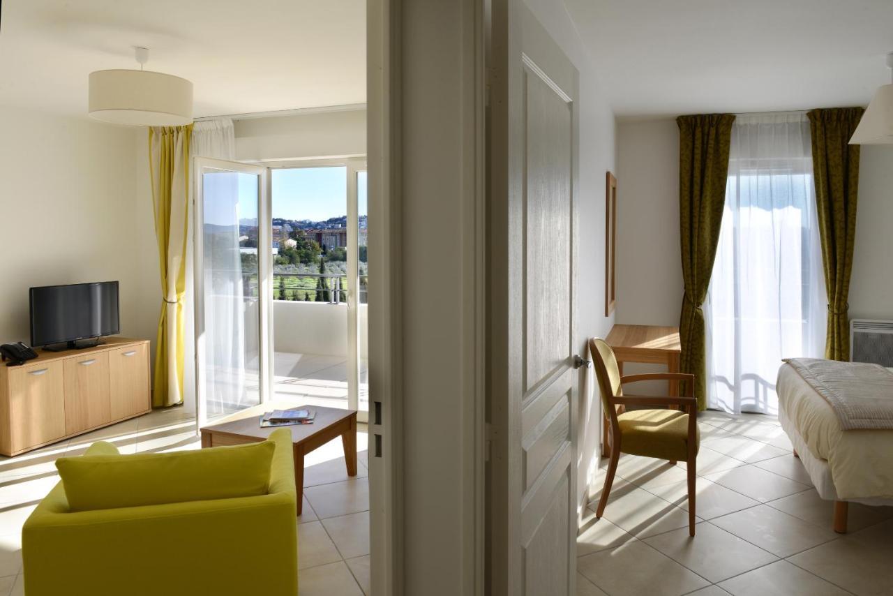 Domitys Les Coteaux De L'Esterel Frejus Ngoại thất bức ảnh